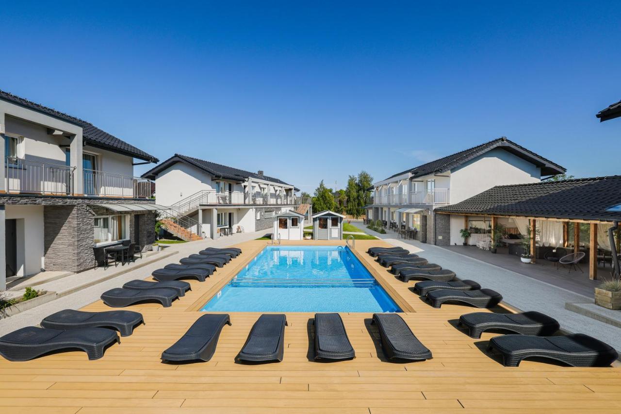 Seo2 Rewal - Apartamenty Z Osobnym Wejsciem, Grzany Basen, Darmowe Sauny, Parking, Grill, Wifi Exterior photo