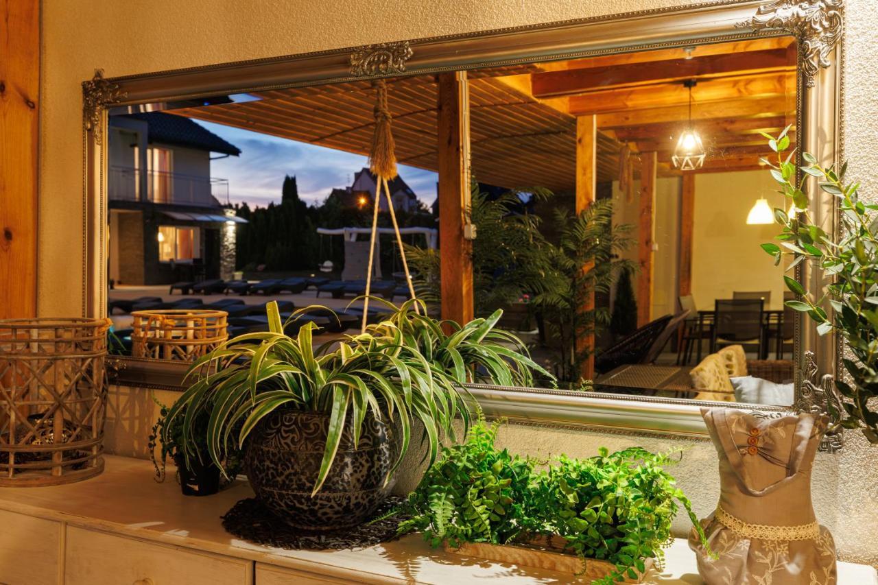 Seo2 Rewal - Apartamenty Z Osobnym Wejsciem, Grzany Basen, Darmowe Sauny, Parking, Grill, Wifi Exterior photo