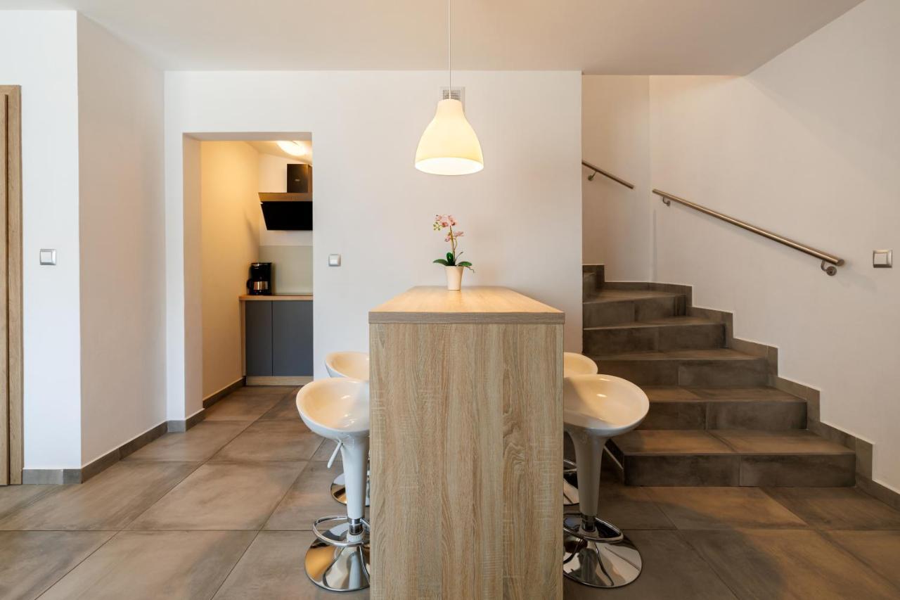 Seo2 Rewal - Apartamenty Z Osobnym Wejsciem, Grzany Basen, Darmowe Sauny, Parking, Grill, Wifi Exterior photo