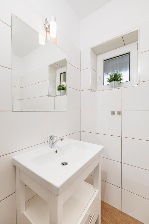 Seo2 Rewal - Apartamenty Z Osobnym Wejsciem, Grzany Basen, Darmowe Sauny, Parking, Grill, Wifi Exterior photo