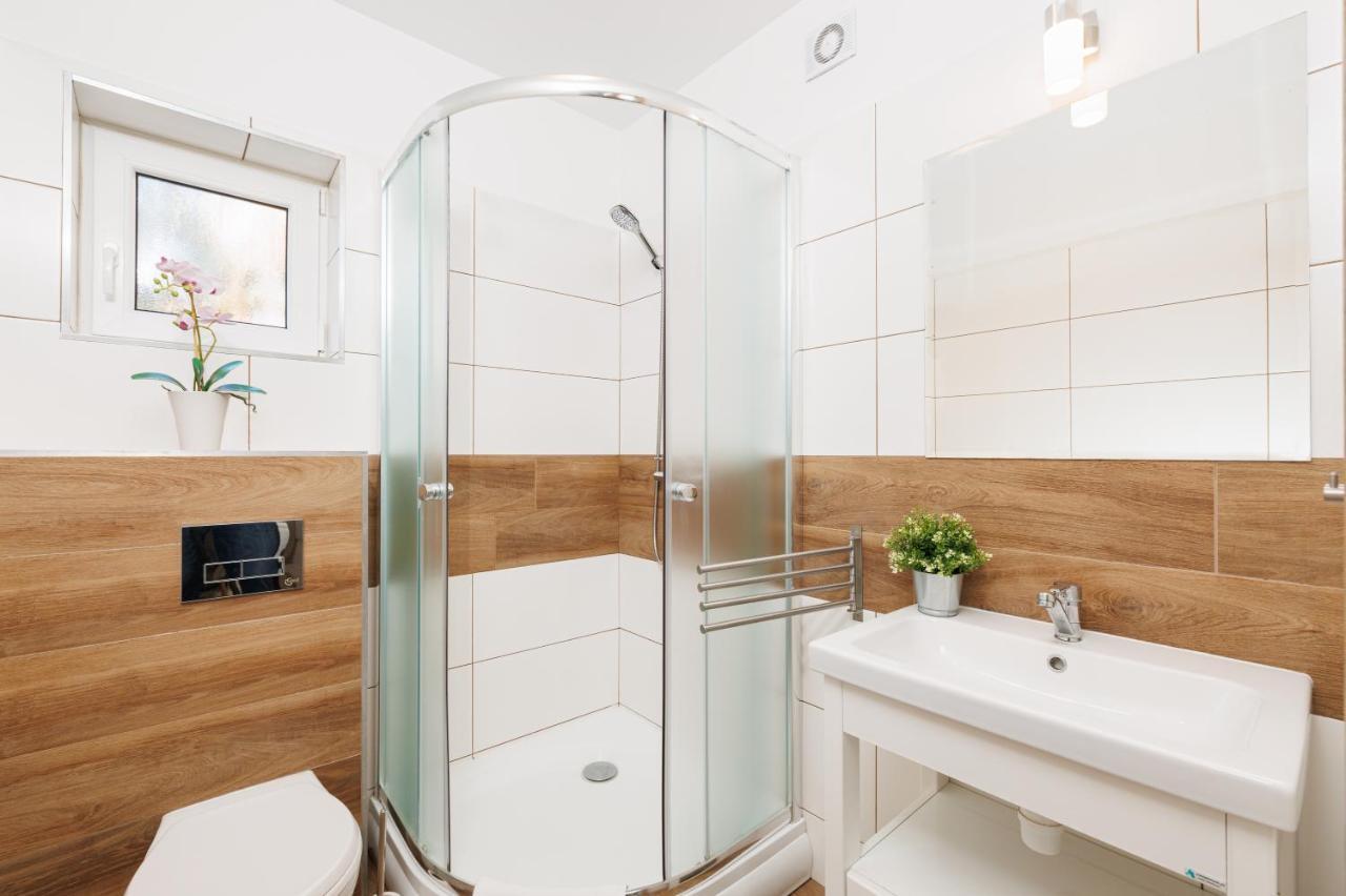 Seo2 Rewal - Apartamenty Z Osobnym Wejsciem, Grzany Basen, Darmowe Sauny, Parking, Grill, Wifi Exterior photo